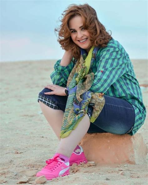 Let us know what's wrong with this preview of مرن عضلات مخك by طارق السويدان. جولولي | حنان شوقي أصغر سنا بالكاجوال.. صور