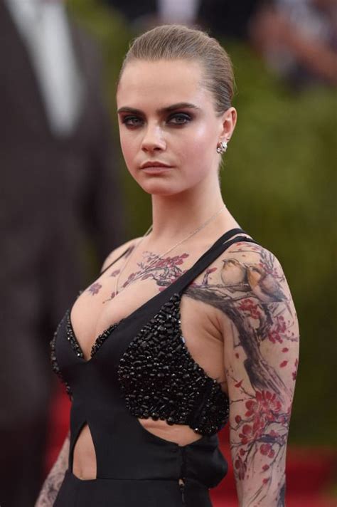 The artwork was designed to give the illusion that the. Cara delevigne image by Bowdy | Cara delevingne, Cara ...