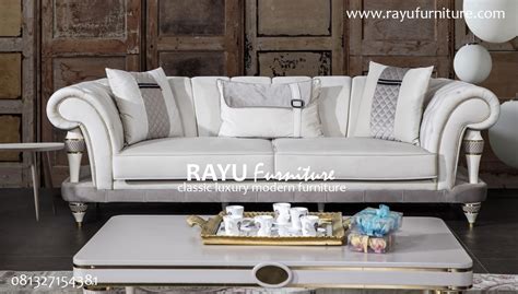 Selain desain interior, furniture juga berperan penting dalam kenyamanan ruang tamu anda. Sofa Minimalis Modern | RAYU Furniture | Classic Luxury ...