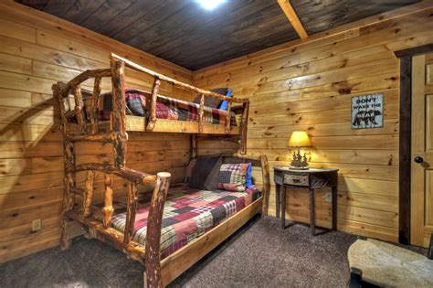 Maybe you would like to learn more about one of these? Aska Ridge Lodge Rental Cabin | Cuddle Up Cabin Rentals