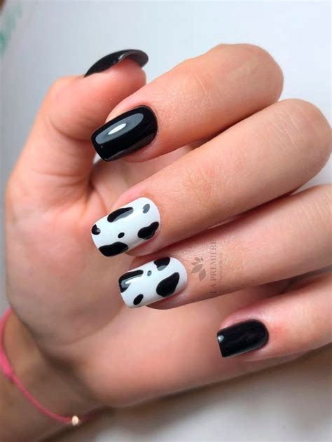 Elegant Short Black Nails 2020 Ideas Cute Manicure Black Gel Nails