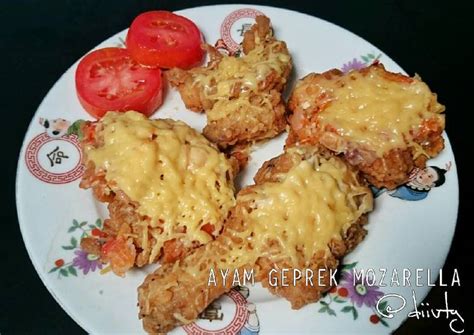 Maybe you would like to learn more about one of these? ayam: ayam geprek mozarella terdekat