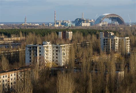De ramp betekende een keerpunt in het denken over nucleaire energie, luidde op basis van nieuw archiefmateriaal en interviews met getuigen reconstrueert adam higginbotham de ramp in tsjernobyl. Boek "Stille getuigen. Dertig jaar na Chernobyl's ...