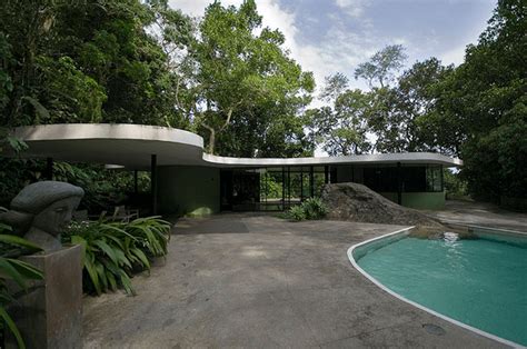 Rio de janeiro holiday rentals. Oscar Niemeyer's Casa de Canoas, Rio de Janeiro, Brazil