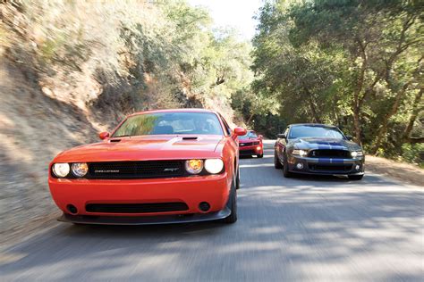 Camaro ss 6.2 vs mustang gt 5.0 vs challenger r/t 5.7! 2014 Chevy Camaro ZL1 Vs. Challenger SRT8 Vs. Mustang ...