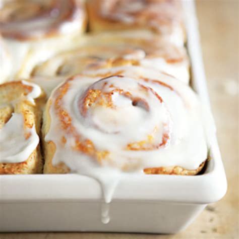Gooey Cinnamon Rolls To Warm Up Chilly Mornings Williams Sonoma Taste