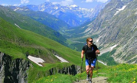 Italian French And Swiss Alps Hut To Hut Hiking Tour Hiking Tours