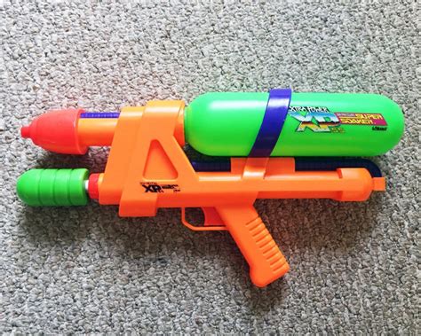 Super Soaker Fights The Best Things About Summer In The 90s