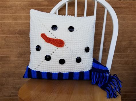 snowman pillow highland hickory designs free crochet pattern