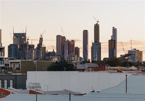 Jun 03, 2021 · covid lockdown rules in regional victoria and melbourne will differ, but there's no 'ring of steel'. Victoria Is Going Into Stage Three Lockdown at Midnight ...