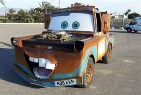 Character Cars Tow Mater