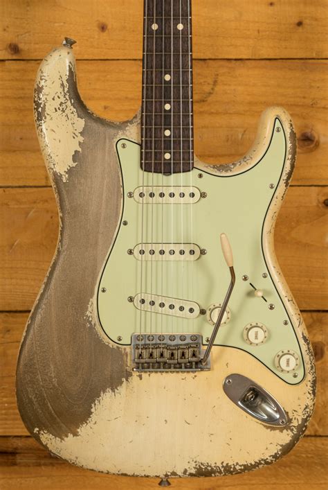 Fender Custom Shop 61 Strat Ultra Relic Aged Olympic White Dale Wilson Mb