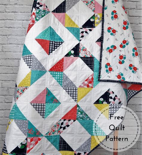 Quilting Land Hst Squared Quilt