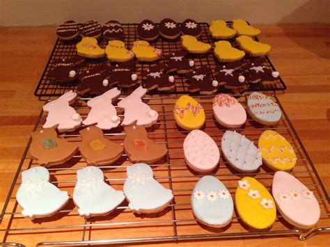 Iced Easter Biscuits Easter Biscuits Sugar Cookie Desserts