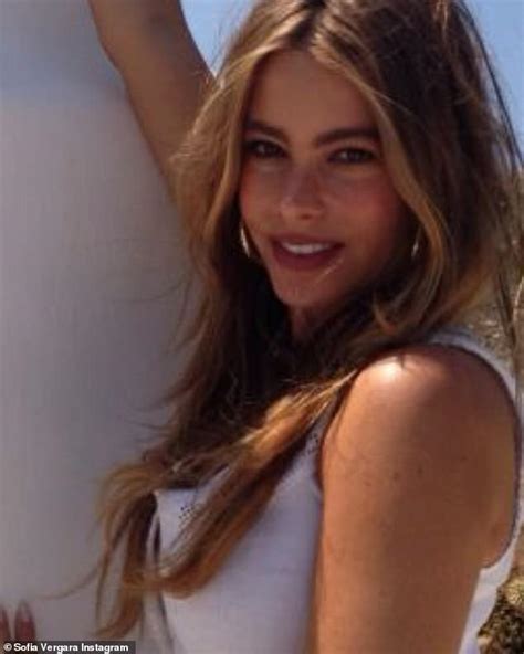 Ready For Summer Sofia Vergara Shares Jaw Dropping Throwback Swimsuit