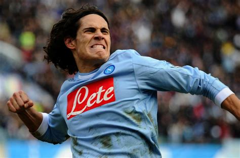 He is one of the best strikers in the world. Cavani to Chelsea - Clubs Reportedly Agree Fee for Transfer | CHELSDAFT Fans Blog