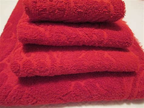 Red Bath Towel Set Bathroom Decor By Thehappiehippie On Etsy
