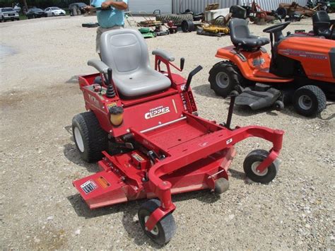 Country Clipper Jazee Sr205 42 Cut 185 Hp Graber Auctions