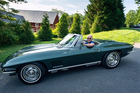 Joe Bidens 1967 Corvette The Love Story Behind The Sportscar