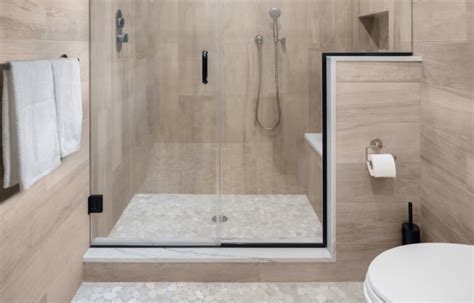 30 Small Bathroom Shower Tile Ideas Best Tips For 2023