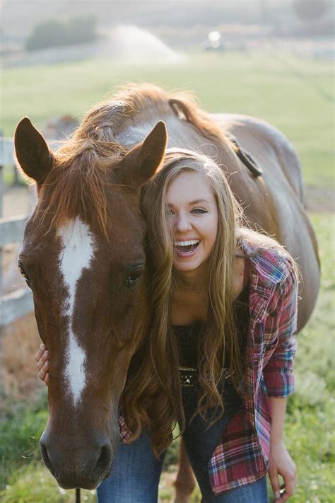 Teen Girls And Horse Telegraph