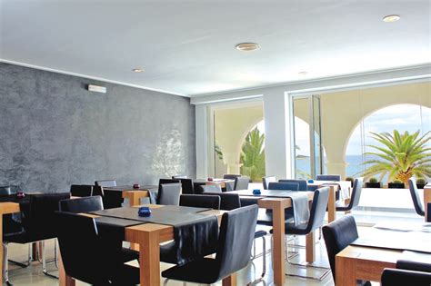 Accommodation room facilities include balcony. Nautico Ebeso in Ibiza, Spanje - TUI Hotel 2020