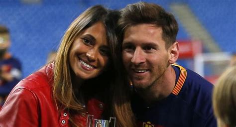 Lionel Messi Su Novia Reveló Quién Motivó Su Renuncia A