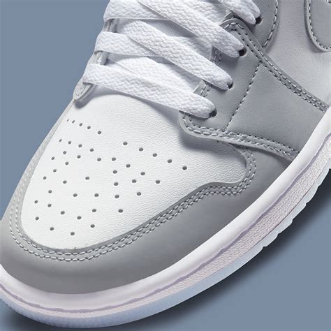 Air Jordan 1 Low Womens White Grey Dc0774 105