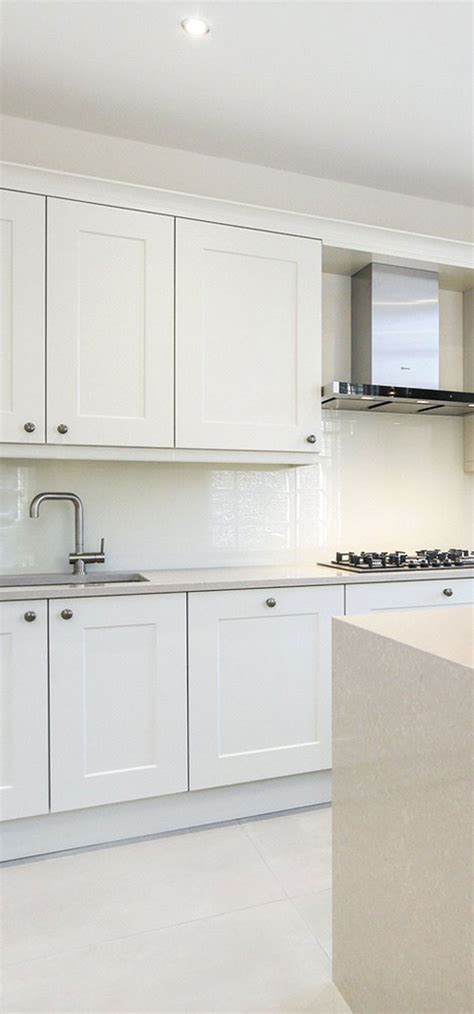 Apartments @ docklands is only a 5 minute walk from etihad stadium. 3 Bedroom Apartment - The Picture House