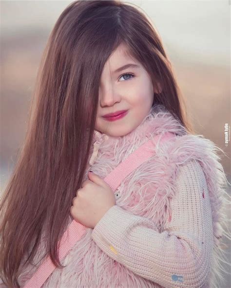 عکس زیباترین دختر بچه های خارجی با موهای لخت