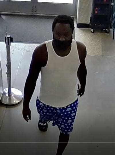 opd looking for man who exposed himself in public ocala