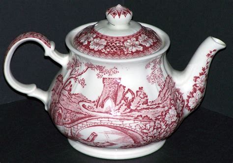 Generous gold gilt accents every edge beautifully. Vintage Sadler Teapot Red and White WIndsor Pattern Made ...