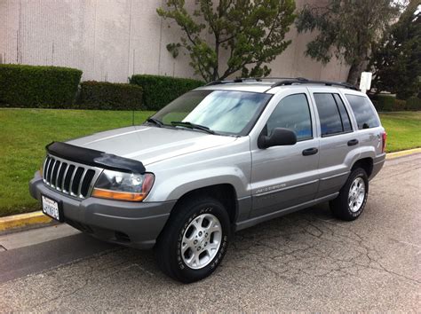2000 Jeep Grand Cherokee Red