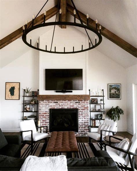 Small Modern Farmhouse Living Room Ideas With Fireplace Surround