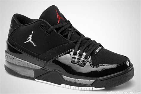 Air Jordan Flight 23 Blackmetallic Silver Varsity Red Cement Grey Le