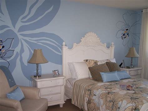 Whether you crave a serene retreat or a colorful oasis, you'll find. Art Wall Decor: Cool and Beauty With Flower Bedroom Wall ...
