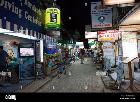 A View Of A Street On Ko Phi Phi Island In Thailand Stock Photo Alamy