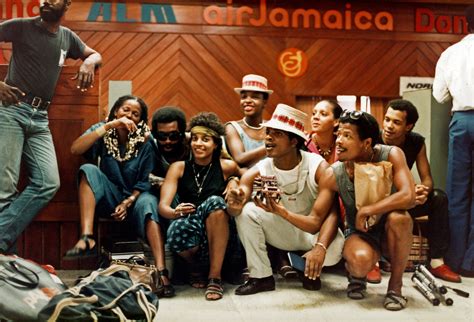 Share queen a kind of magic. Kassav', 40 ans au service du zouk - RFI Musique