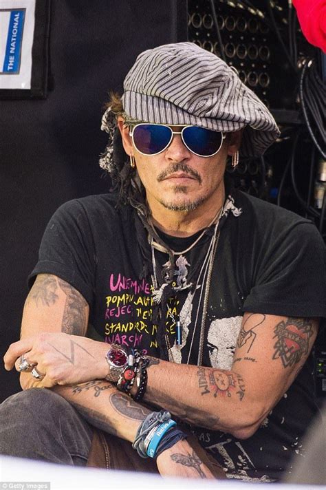 Johnny Depp Wallpaper Hot Actors Actors And Actresses Glastonbury