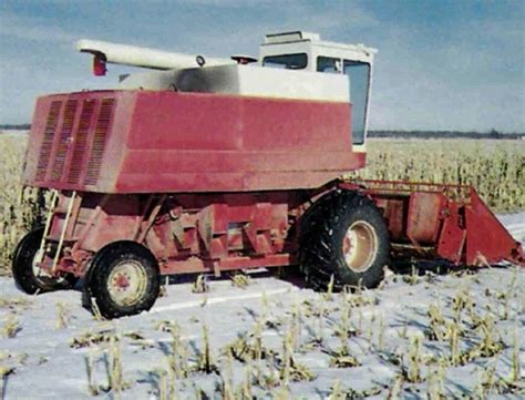 Ih 815 Or 915 Prototype Combine International Harvester Tractors