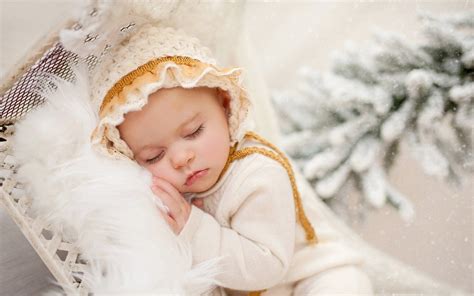 Cute Baby Sleeping Hd Wallpapers Wallpaper Cave