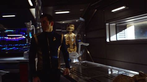 Captain Lorca Has No Trouble With Tribbles On ‘star Trek Discovery