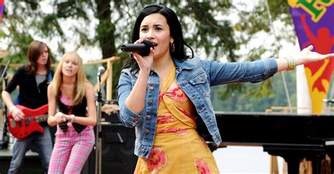 Demi Lovato Provided Hilarious Commentary During A Camp Rock Rewatch
