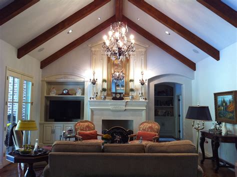 10 Vaulted Ceiling Great Room Decoomo
