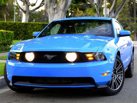 FORD Mustang specs & photos - 2009, 2010, 2011, 2012, 2013 ...