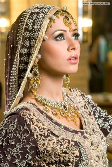 7 Most Beautiful Pakistani Models In Bridal Dress Pictures