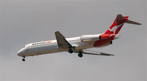 Qantaslink Boeing 717 200 Landing At Perth Airport Travel Insurance