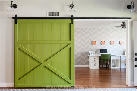 Barn + door is the world's premier outlet online for selling the highest quality barn doors. 12 Barn Door Projects that Will Make You Want to Remodel ...