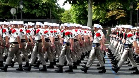 Alors si vous voulez les impressionner. Le défilé du 14 juillet 2011 sur les Champs-Elysées en ...