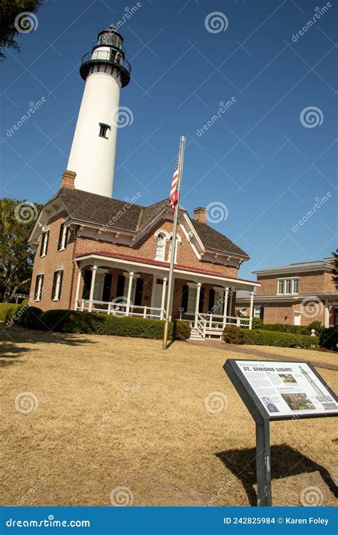 St Simons Island Lighthouse And Keeper House Editorial Stock Image
